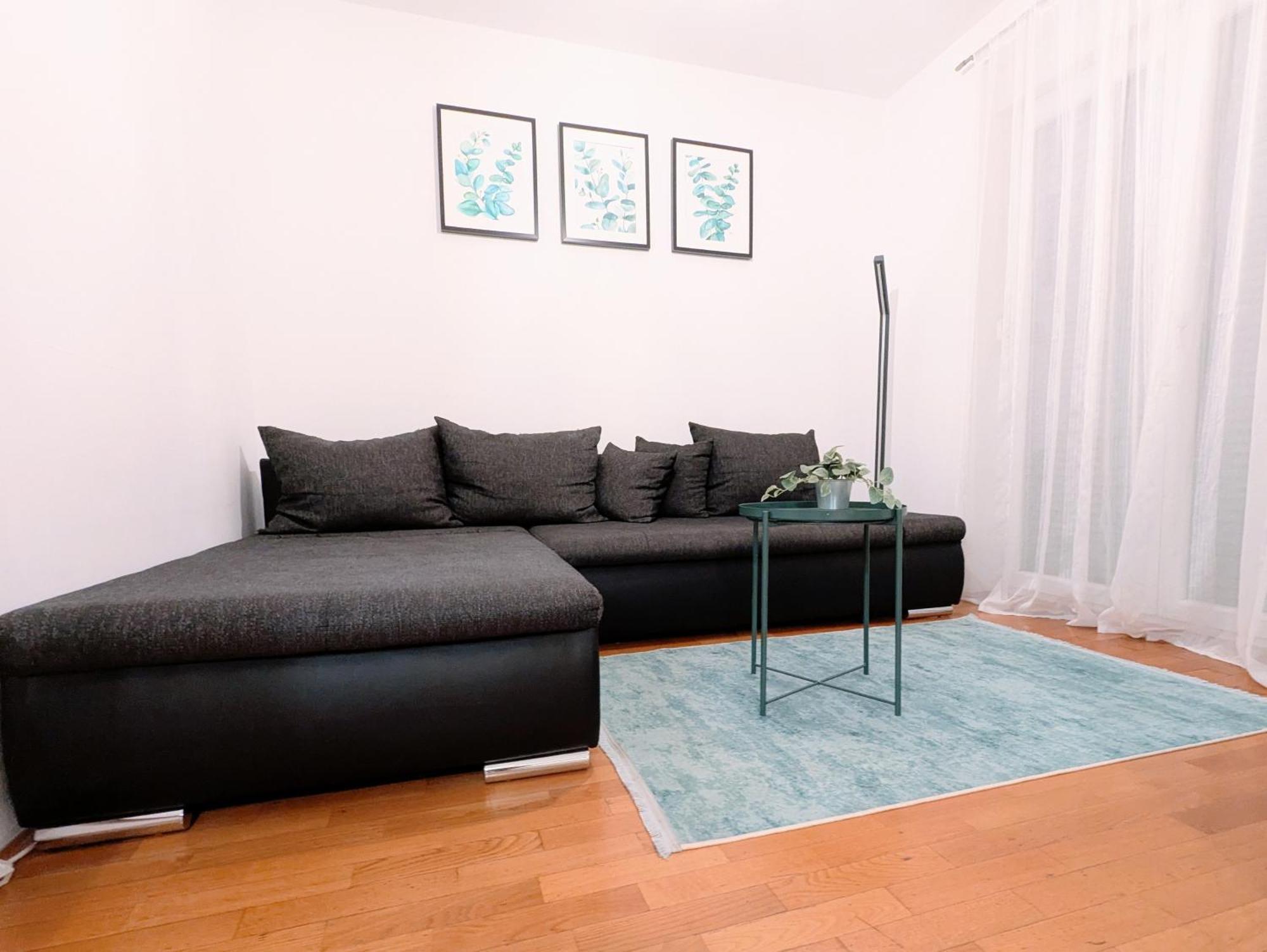 Doma-Lu Apartment-Near Airport And Highway- Free Parking Velika Mlaka Exterior foto